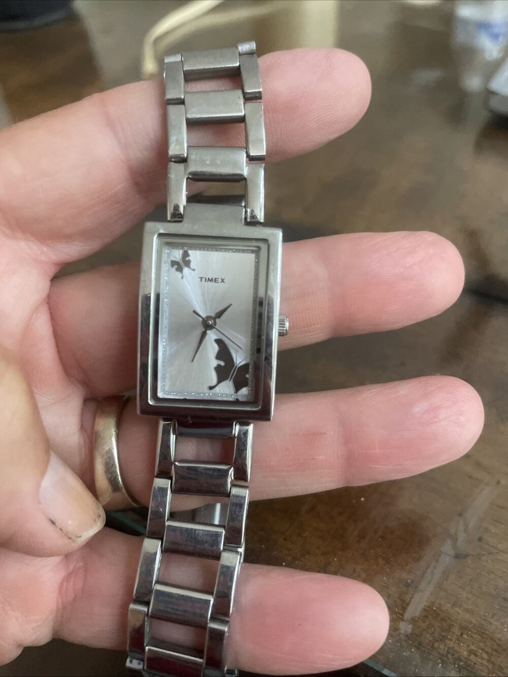 TIMEX Woman’s Butterfly Watch stainless steel TWEL11300-26 water resistant